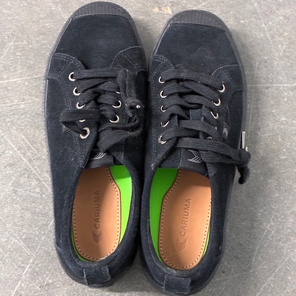 Cariuma Oca Low canvas black sneaker - Picture 2 of 6